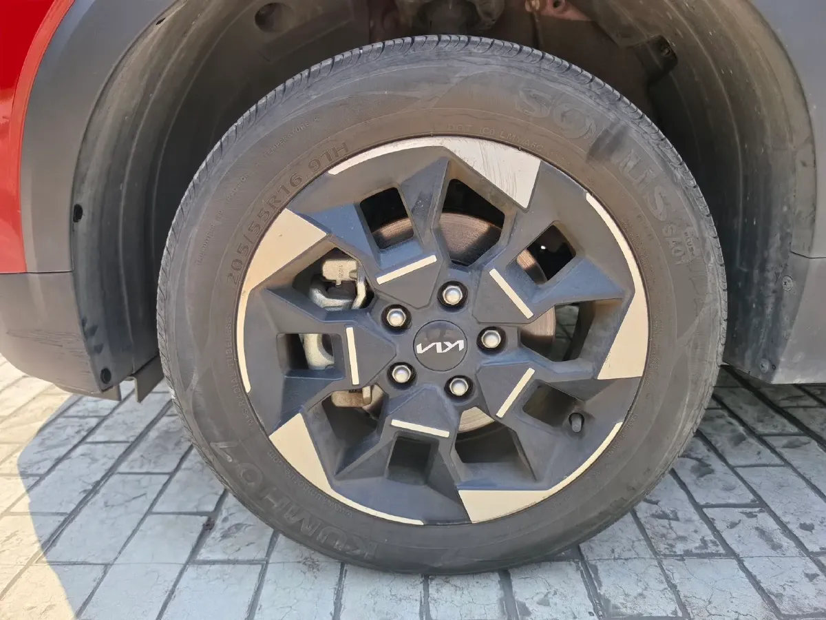 2024 Kia Sonet 1.5L 115HP L4 CVT,autocango,china used car exporter,china ev exporter,chinese used car exporter,chinese used ev exporter