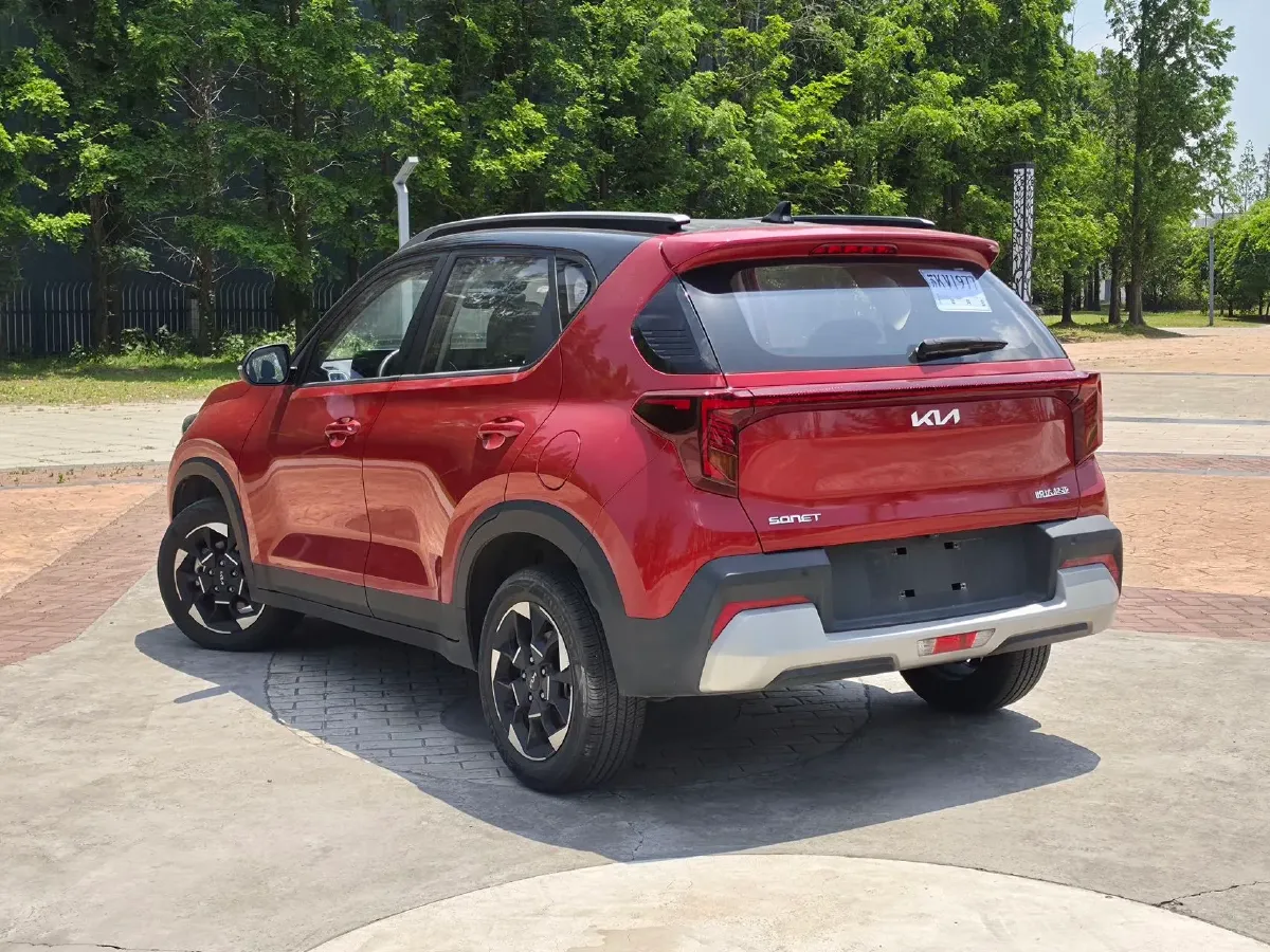 2024 Kia Sonet 1.5L 115HP L4 CVT,autocango,china used car exporter,china ev exporter,chinese used car exporter,chinese used ev exporter