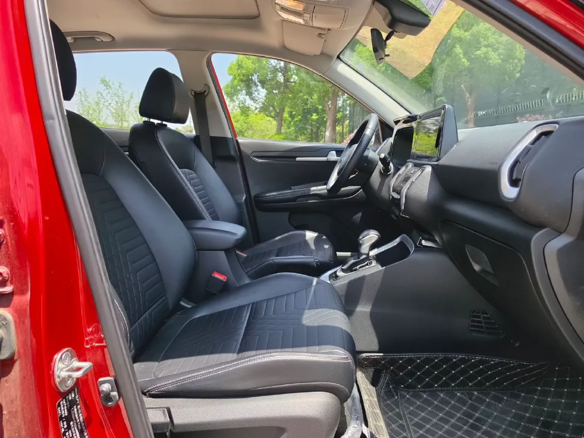 2024 Kia Sonet 1.5L 115HP L4 CVT,autocango,china used car exporter,china ev exporter,chinese used car exporter,chinese used ev exporter