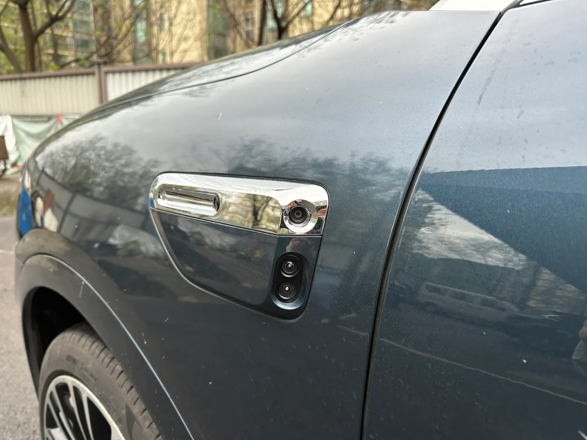 2024 AITO AITO M9 1.5T 152HP L4 REEV 42KWH,autocango,china used car exporter,china ev exporter,chinese used car exporter,chinese used ev exporter