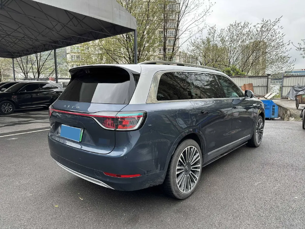2024 AITO AITO M9 1.5T 152HP L4 REEV 42KWH,autocango,china used car exporter,china ev exporter,chinese used car exporter,chinese used ev exporter