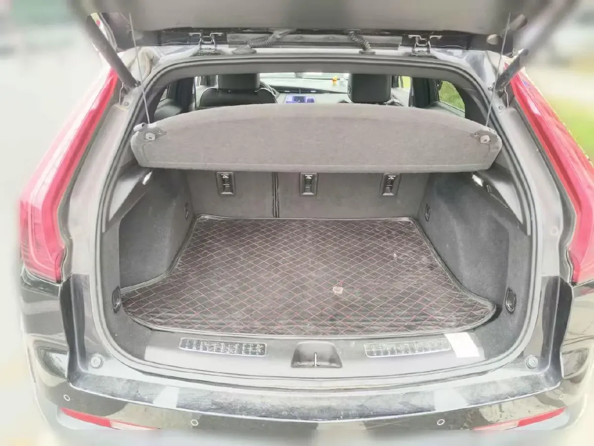 2020 Cadillac XT4 2.0T 237HP L4 9AT,autocango,china used car exporter,china ev exporter,chinese used car exporter,chinese used ev exporter
