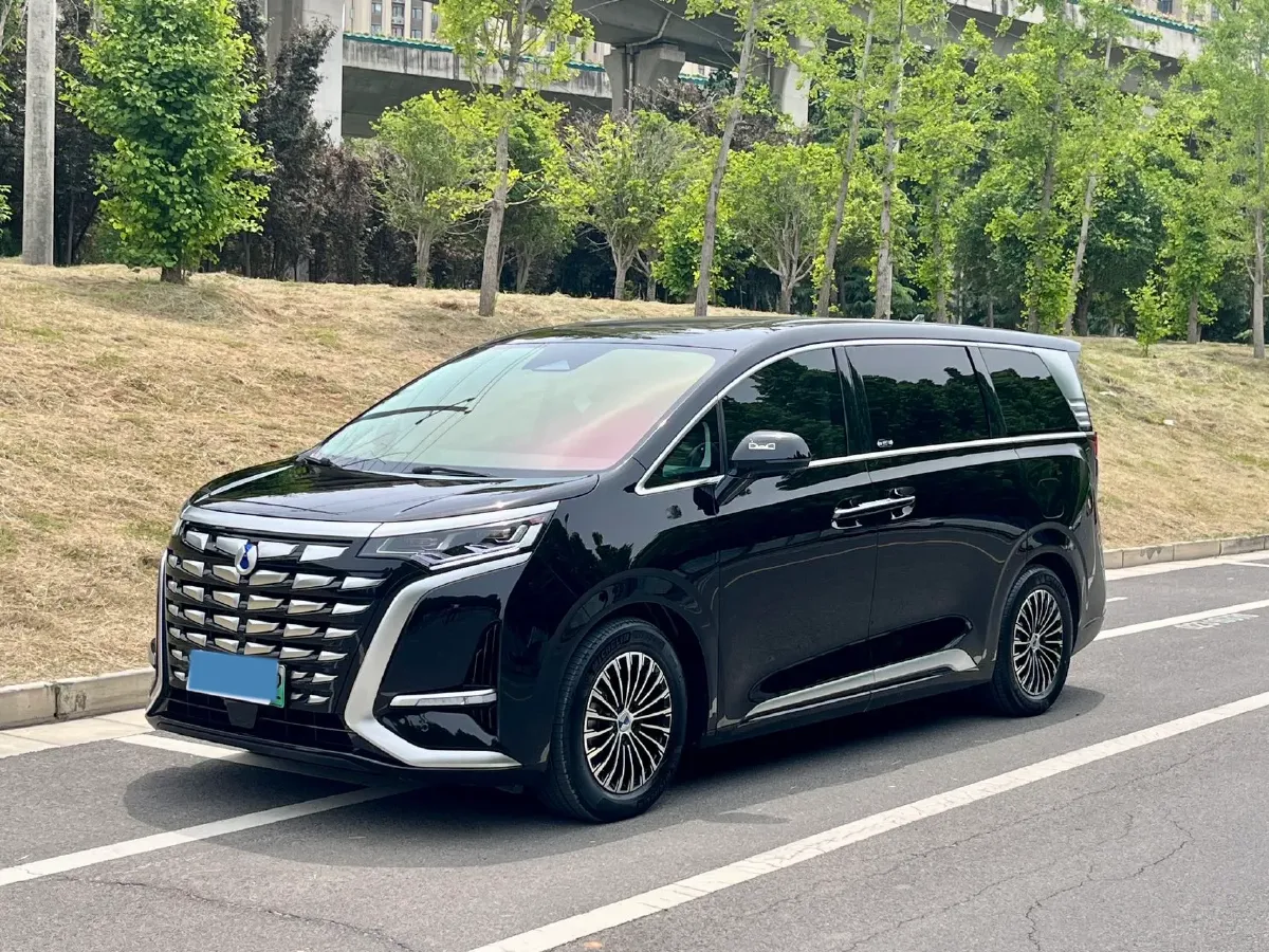 2024 Denza D9 1.5T 139HP L4 E-CVT PHEV 40KWH,autocango,china used car exporter,china ev exporter,chinese used car exporter,chinese used ev exporter