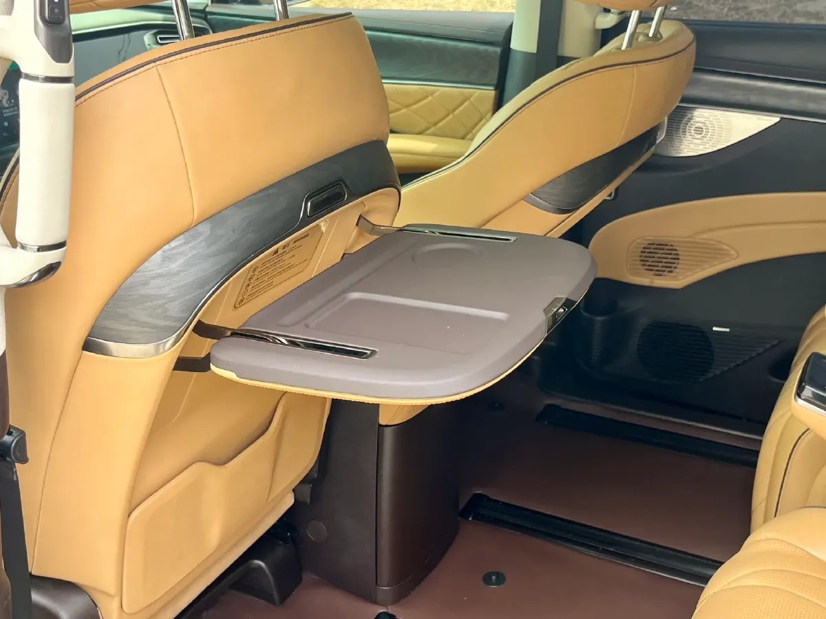 2024 Denza D9 1.5T 139HP L4 E-CVT PHEV 40KWH,autocango,china used car exporter,china ev exporter,chinese used car exporter,chinese used ev exporter