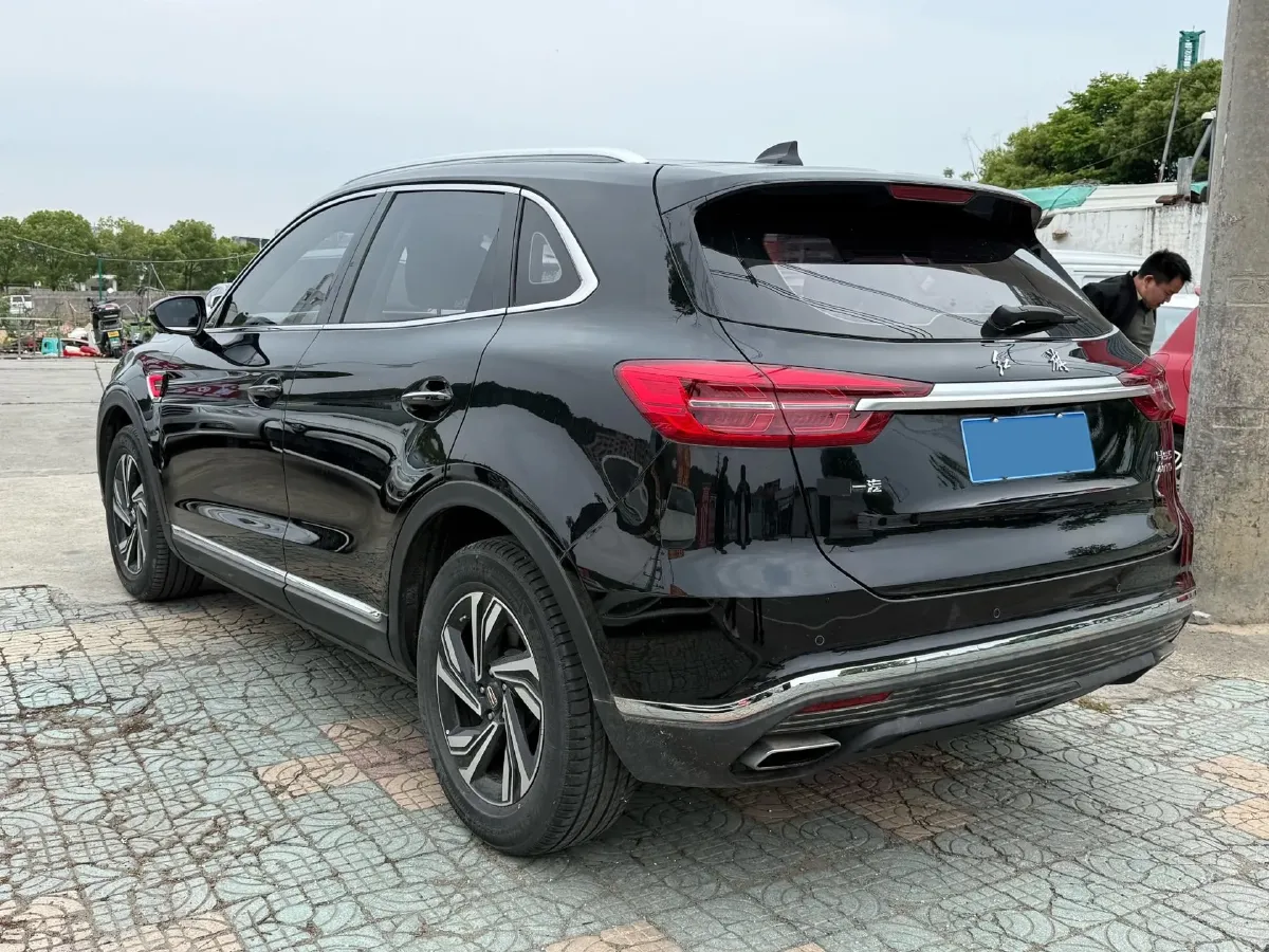 2022 HongQi HS5 2.0T 224HP L4 6AT,autocango,china used car exporter,china ev exporter,chinese used car exporter,chinese used ev exporter