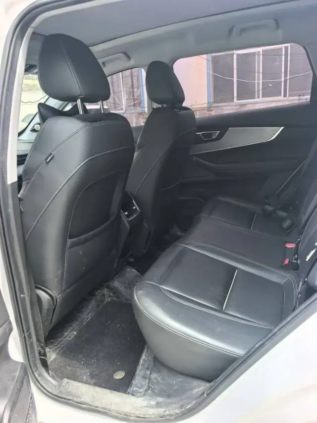 2022 Chery Tiggo 7 Plus 1.5T 156HP L4 CVT,autocango,china used car exporter,china ev exporter,chinese used car exporter,chinese used ev exporter