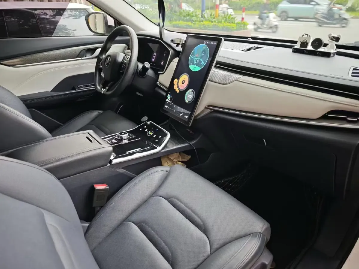 2021 Weltmeister EX5 BEV 52.704KWH,autocango,china used car exporter,china ev exporter,chinese used car exporter,chinese used ev exporter
