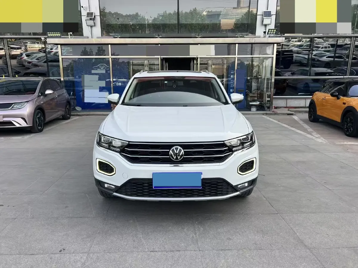 2021 Volkswagen T-Roc 1.4T 150HP L4 7DCT,autocango,china used car exporter,china ev exporter,chinese used car exporter,chinese used ev exporter