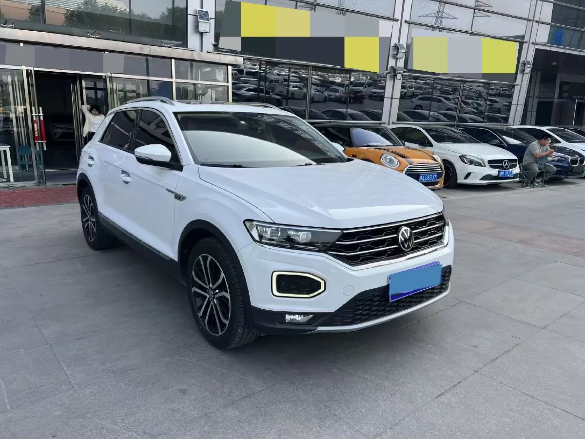 2021 Volkswagen T-Roc 1.4T 150HP L4 7DCT,autocango,china used car exporter,china ev exporter,chinese used car exporter,chinese used ev exporter