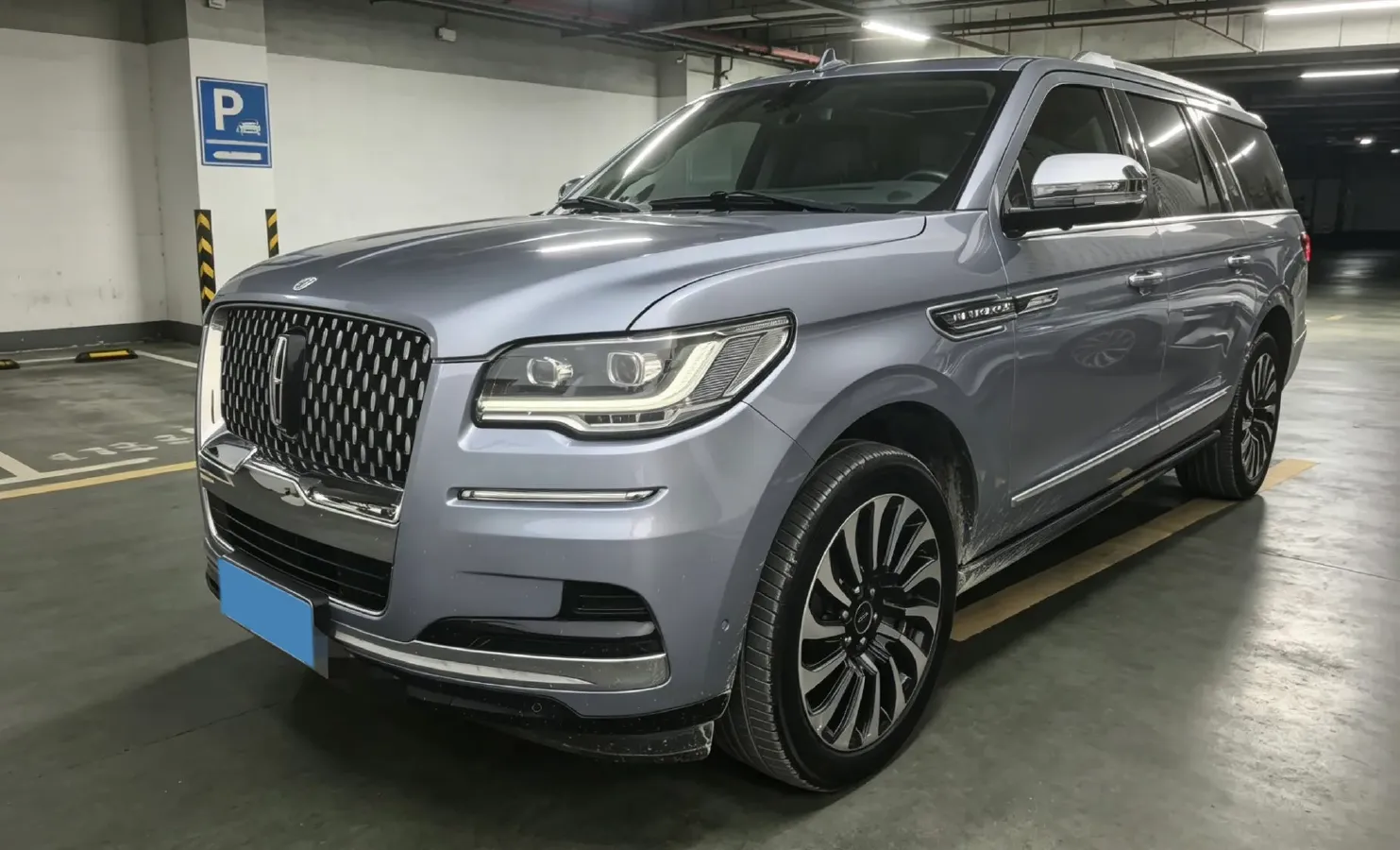 2022 Lincoln Navigator 3.5T 415HP V6 10AT,autocango,china used car exporter,china ev exporter,chinese used car exporter,chinese used ev exporter