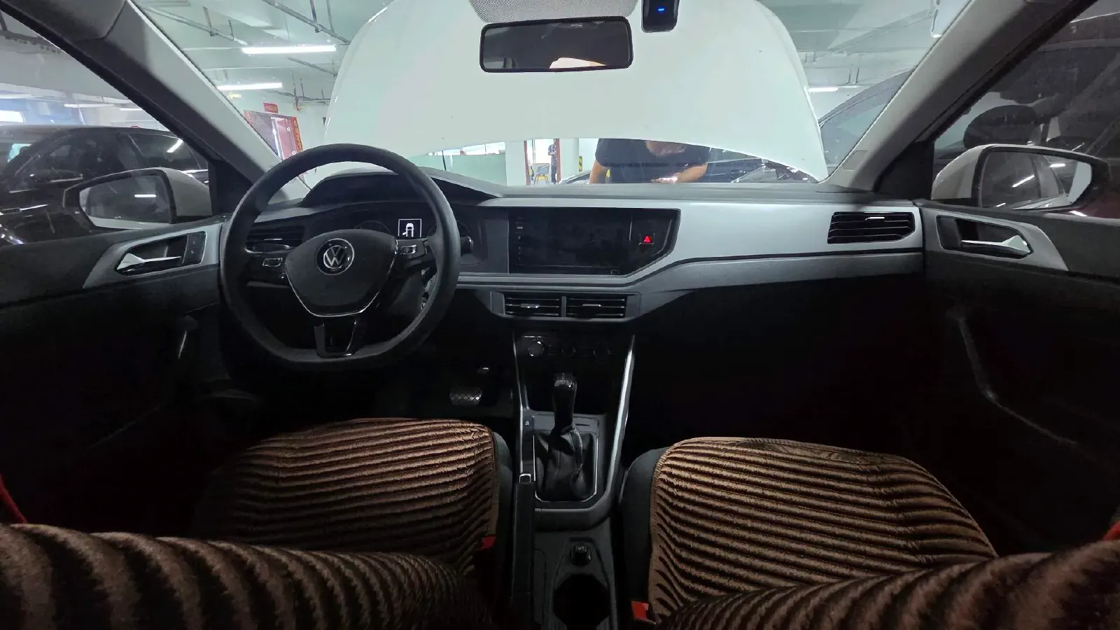 2021 Bestune T55 1.5T 169HP L4 7DCT,autocango,china used car exporter,china ev exporter,chinese used car exporter,chinese used ev exporter