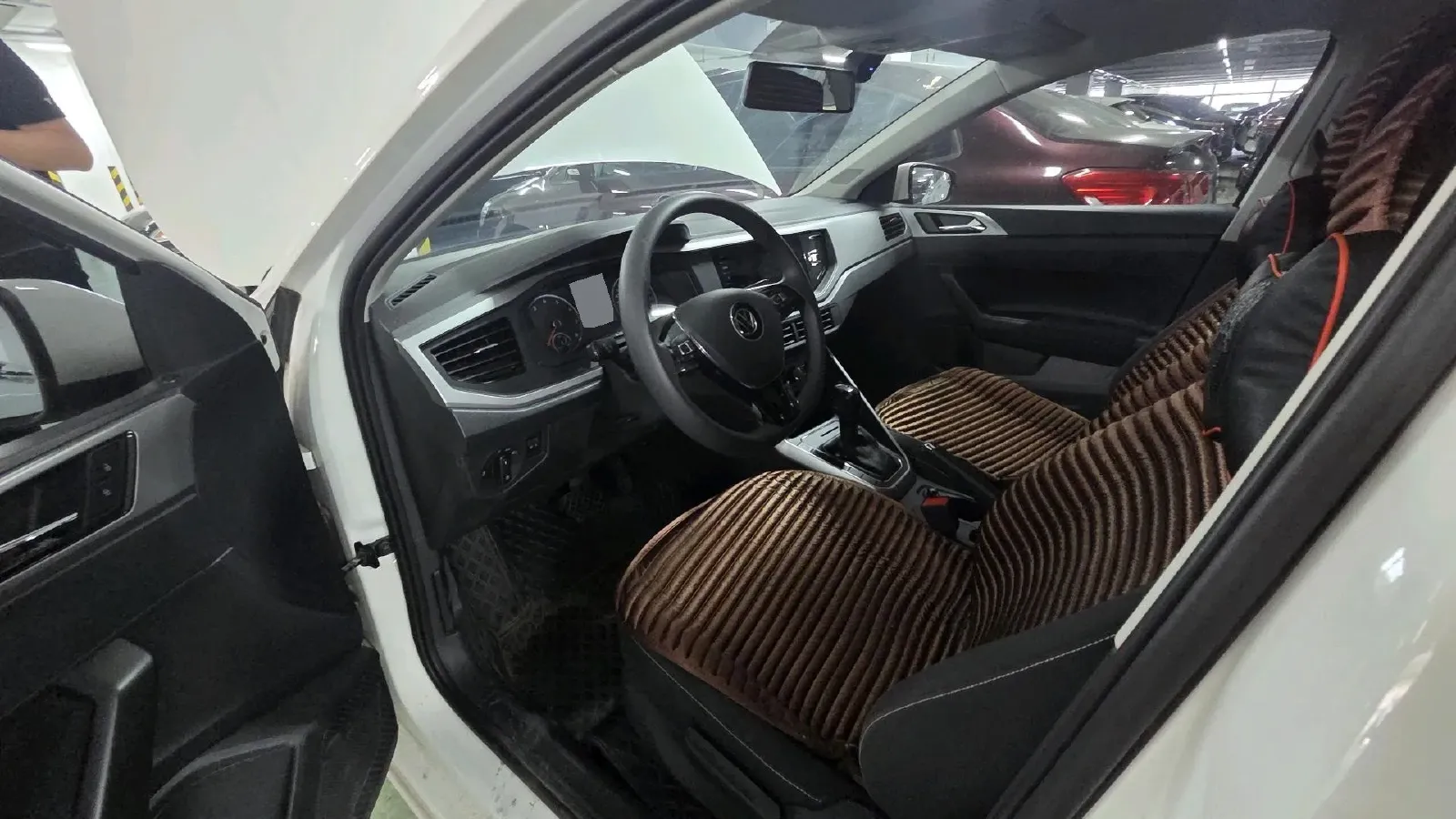 2021 Bestune T55 1.5T 169HP L4 7DCT,autocango,china used car exporter,china ev exporter,chinese used car exporter,chinese used ev exporter