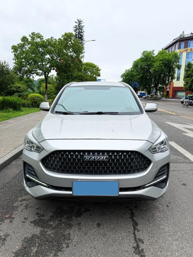 2019 Haval M6 1.5T 150HP L4 6MT,autocango,china used car exporter,china ev exporter,chinese used car exporter,chinese used ev exporter