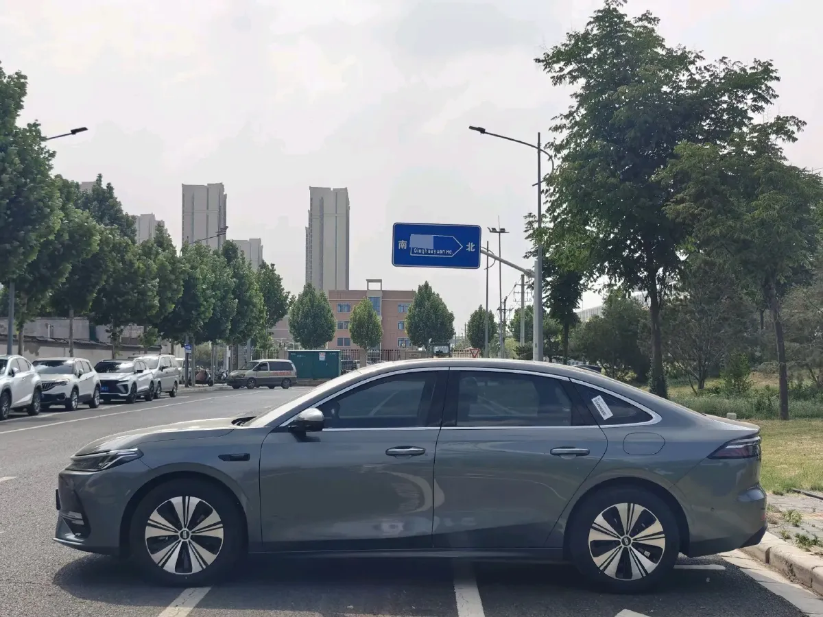 2025 Geely Galaxy A7 1.5L 112HP L4 1DHT PHEV,autocango,china used car exporter,china ev exporter,chinese used car exporter,chinese used ev exporter