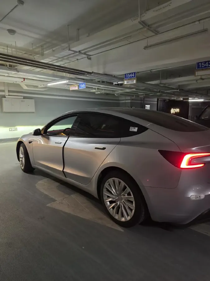 2025 Tesla Model 3 BEV,autocango,china used car exporter,china ev exporter,chinese used car exporter,chinese used ev exporter