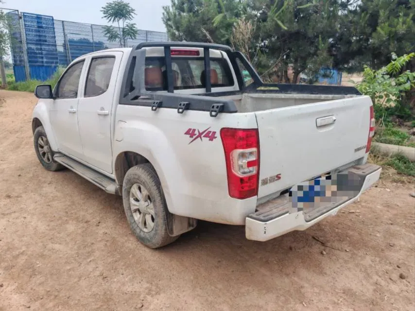 2020 Isuzu RE-MAX Jim 2.5T 150HP L4 6MT,autocango,china used car exporter,china ev exporter,chinese used car exporter,chinese used ev exporter