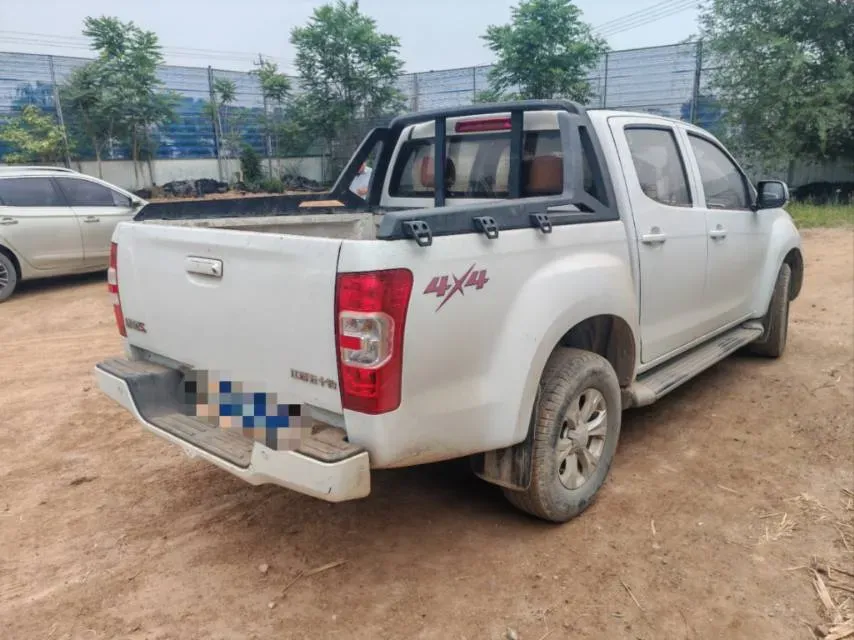 2020 Isuzu RE-MAX Jim 2.5T 150HP L4 6MT,autocango,china used car exporter,china ev exporter,chinese used car exporter,chinese used ev exporter
