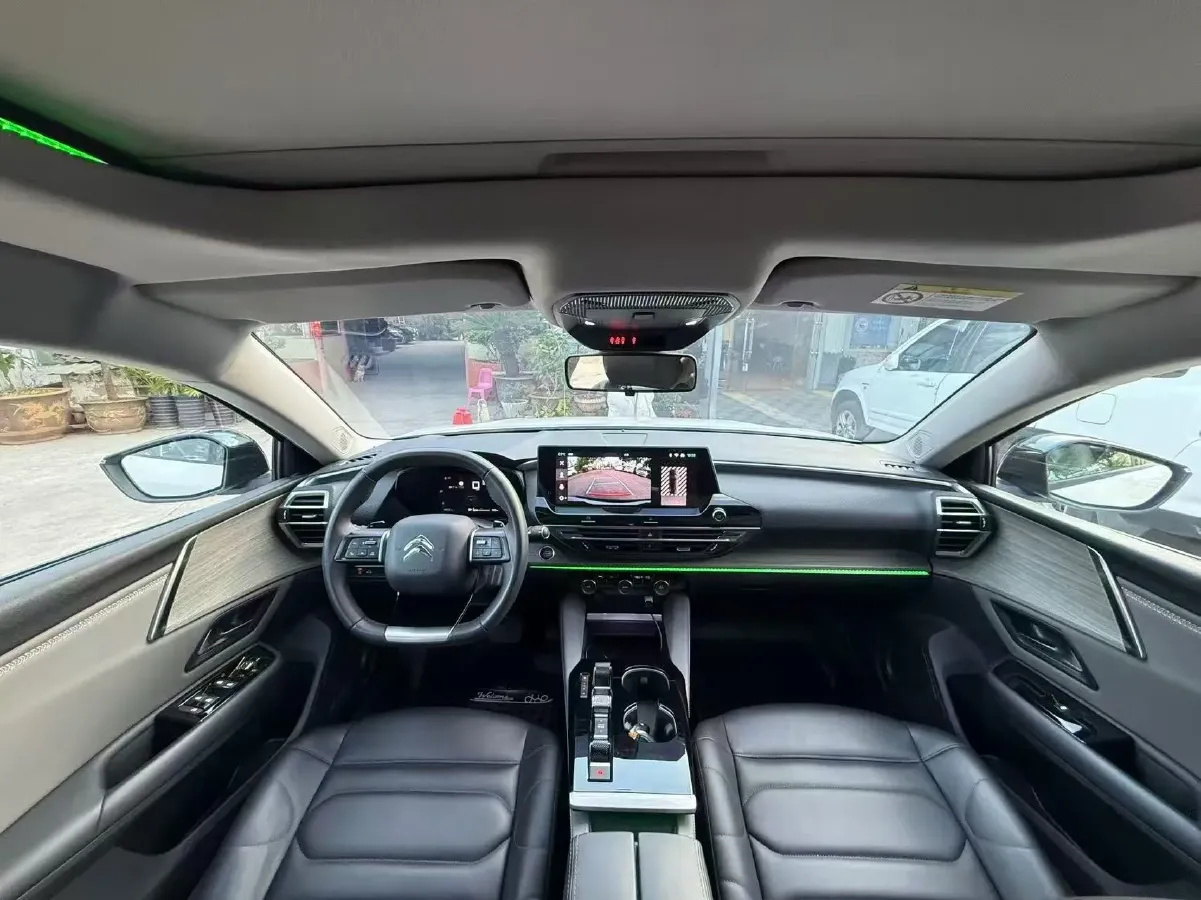 2021 Citroen C5 X 1.6T 175HP L4 8AT,autocango,china used car exporter,china ev exporter,chinese used car exporter,chinese used ev exporter