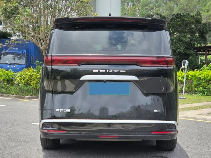2024 Denza D9 1.5T 139HP L4 E-CVT PHEV 40KWH,autocango,china used car exporter,china ev exporter,chinese used car exporter,chinese used ev exporter