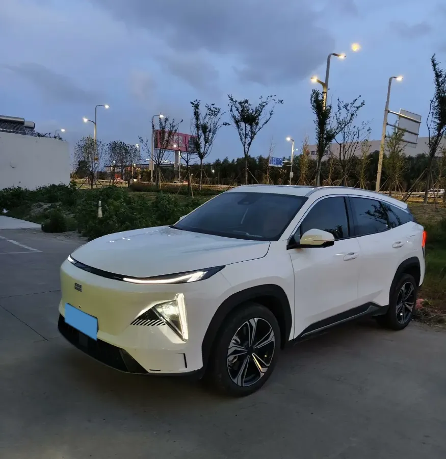 2023 Geely Galaxy L7 1.5T 163HP L4 3DHT PHEV 18.7KWH,autocango,china used car exporter,china ev exporter,chinese used car exporter,chinese used ev exporter