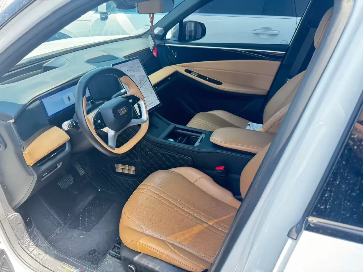 2023 Geely Galaxy L7 1.5T 163HP L4 3DHT PHEV 18.7KWH,autocango,china used car exporter,china ev exporter,chinese used car exporter,chinese used ev exporter