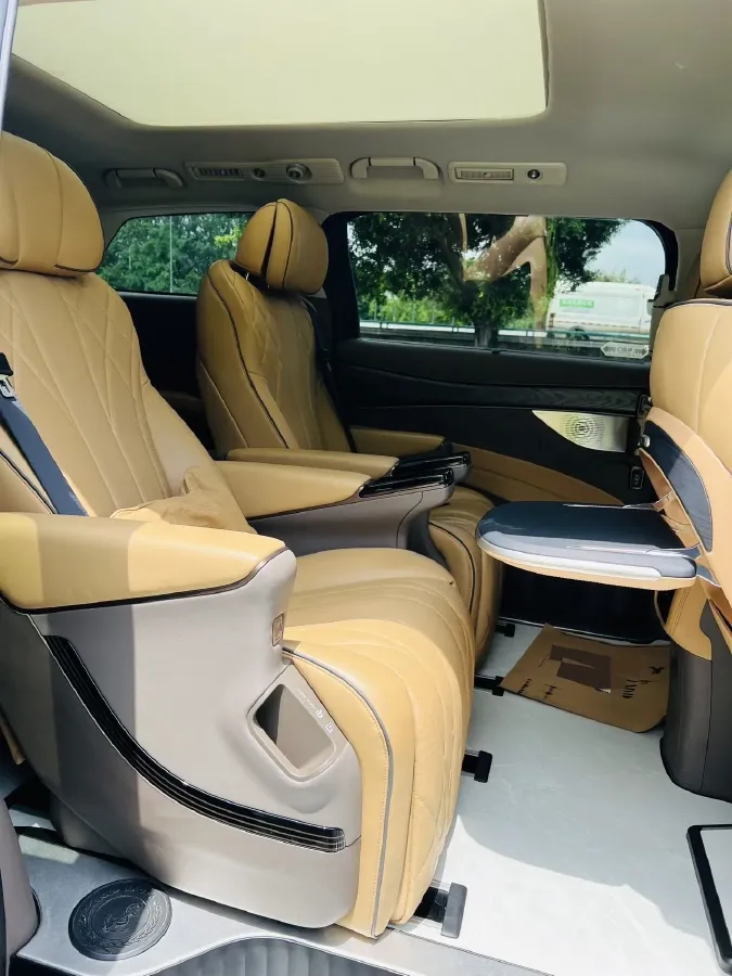 2022 HongQi HS7 3.0T 337HP V6 8AT,autocango,china used car exporter,china ev exporter,chinese used car exporter,chinese used ev exporter