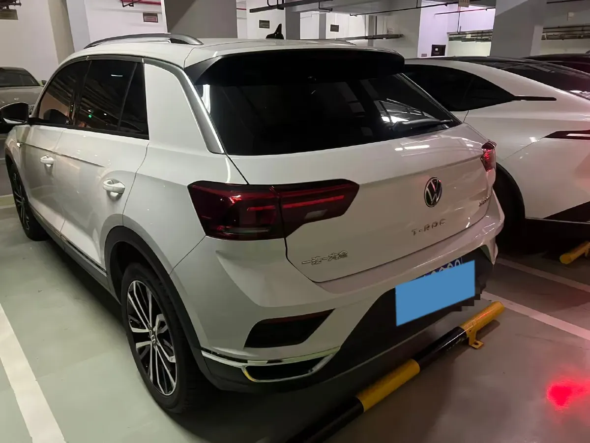2021 Volkswagen T-Roc 1.4T 150HP L4 7DCT,autocango,china used car exporter,china ev exporter,chinese used car exporter,chinese used ev exporter