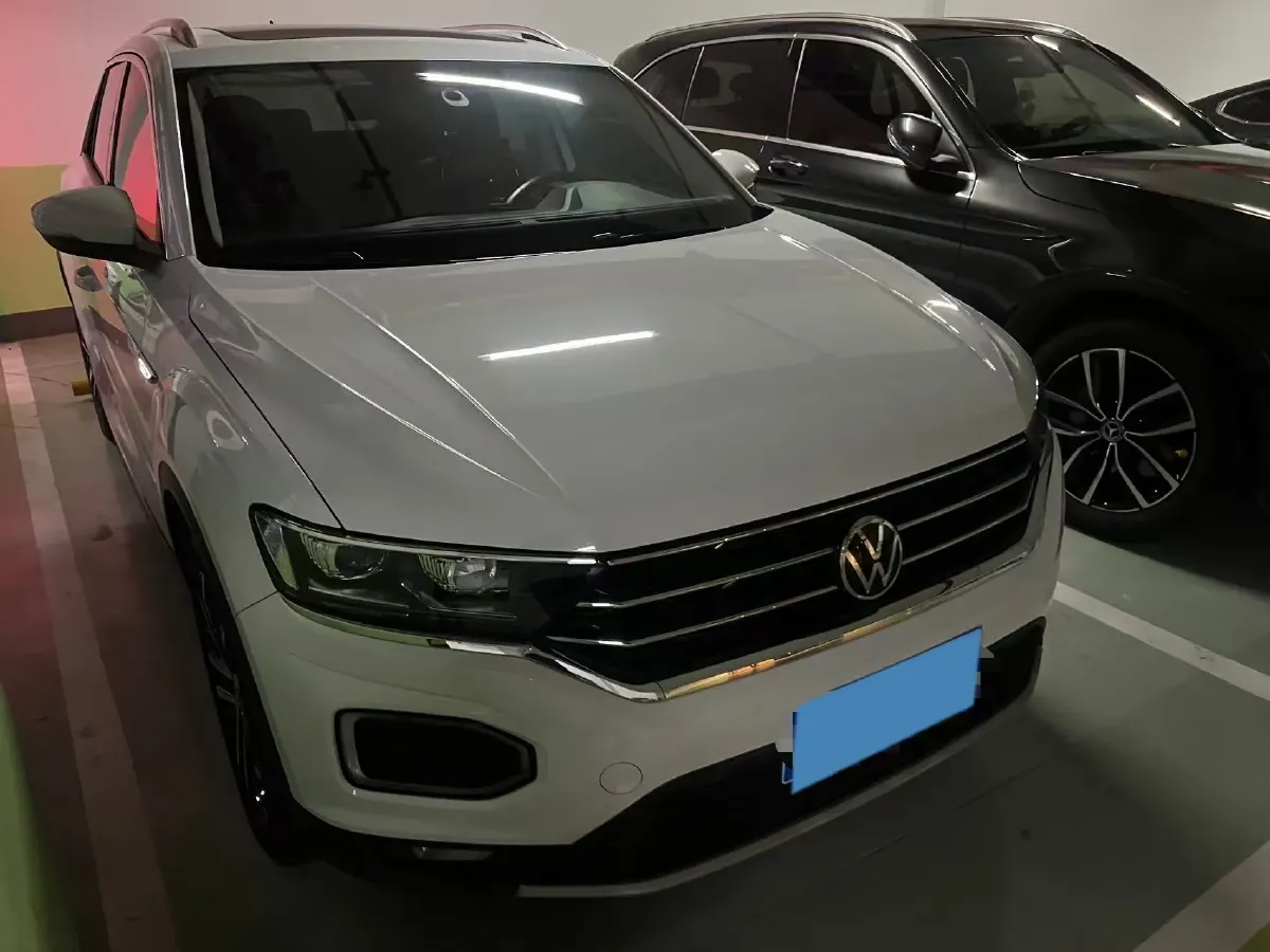 2021 Volkswagen T-Roc 1.4T 150HP L4 7DCT,autocango,china used car exporter,china ev exporter,chinese used car exporter,chinese used ev exporter