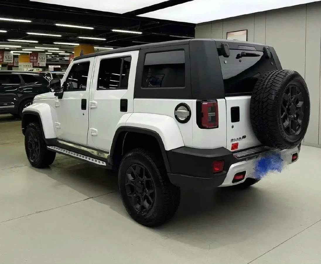 2021 Beijing BJ40 2.3T 231HP L4 6AT,autocango,china used car exporter,china ev exporter,chinese used car exporter,chinese used ev exporter