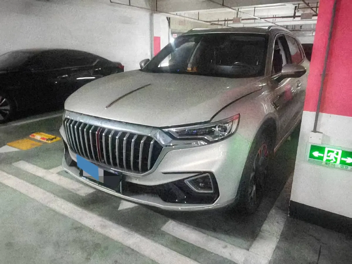2022 HongQi HS5 2.0T 224HP L4 6AT,autocango,china used car exporter,china ev exporter,chinese used car exporter,chinese used ev exporter