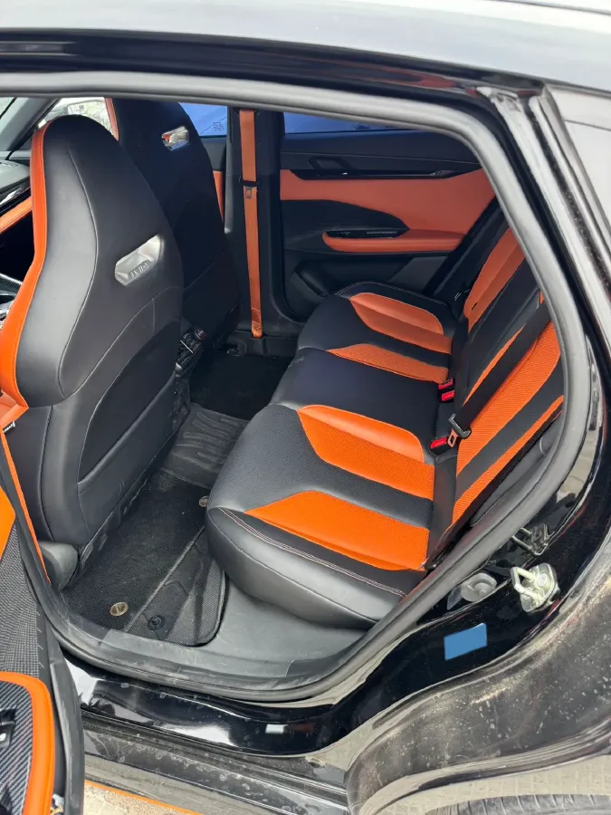 2023 ChangAn UNI-V 1.5T 188HP L4 7DCT,autocango,china used car exporter,china ev exporter,chinese used car exporter,chinese used ev exporter