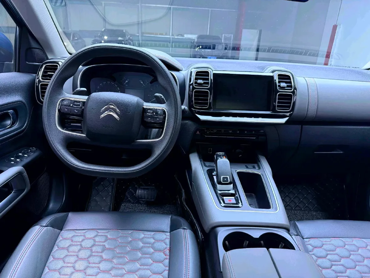 2021 Citroen C5 Aircross 1.6T 170HP L4 8AT,autocango,china used car exporter,china ev exporter,chinese used car exporter,chinese used ev exporter