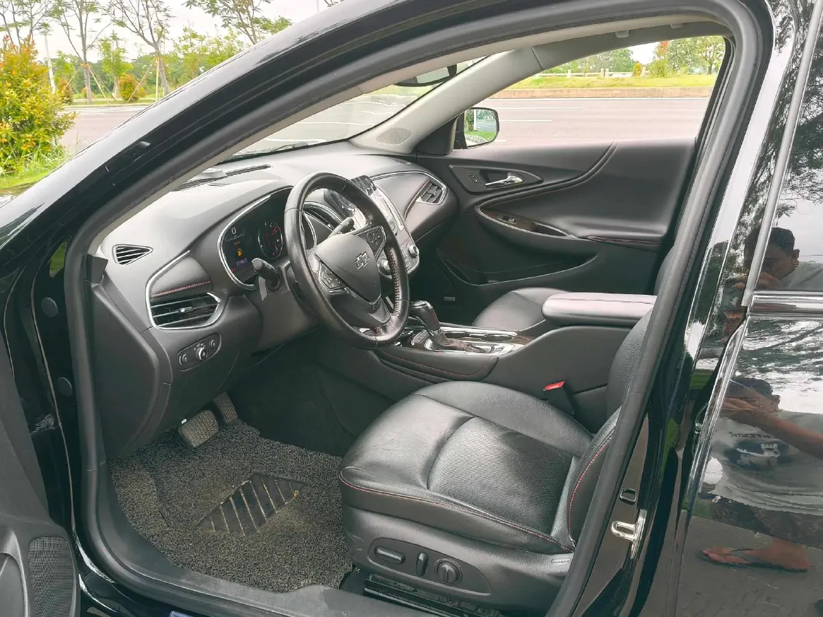 2019 Chevrolet Malibu XL 2.0T 241HP L4 9AT,autocango,china used car exporter,china ev exporter,chinese used car exporter,chinese used ev exporter