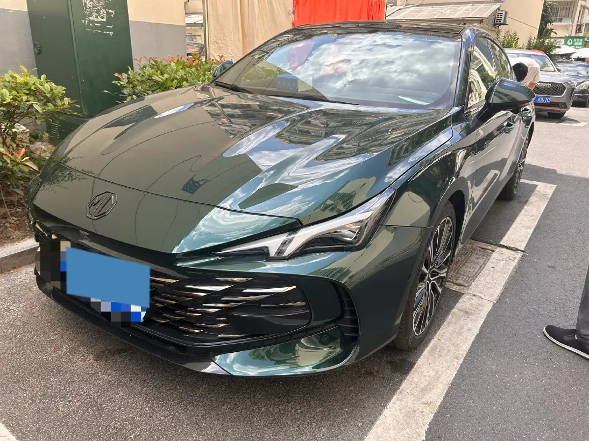 2025 MG 7 1.5T 188HP L4 7DCT,autocango,china used car exporter,china ev exporter,chinese used car exporter,chinese used ev exporter