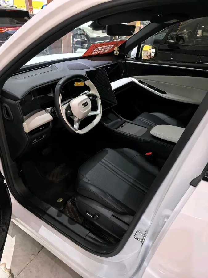 2023 Geely Galaxy L7 1.5T 163HP L4 3DHT PHEV 18.7KWH,autocango,china used car exporter,china ev exporter,chinese used car exporter,chinese used ev exporter