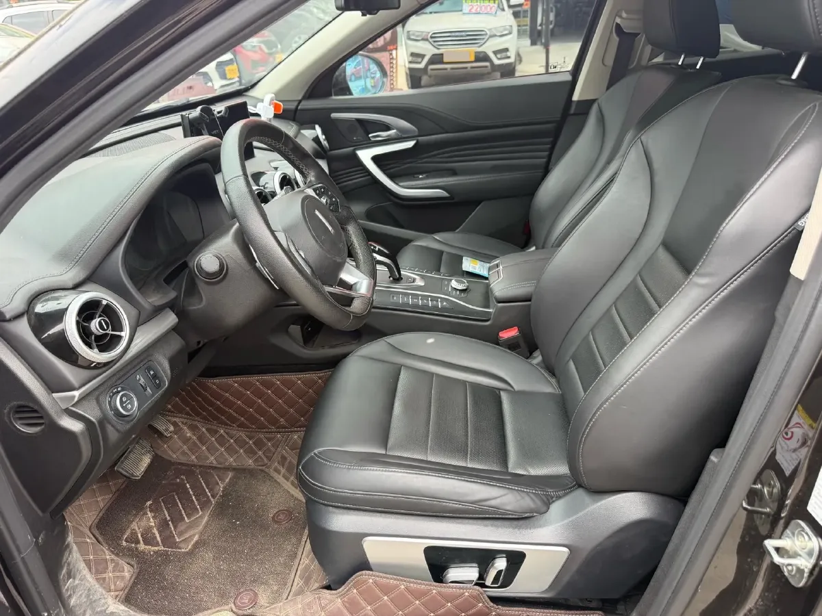 2019 WEY VV7 2.0T 234HP L4 7DCT,autocango,china used car exporter,china ev exporter,chinese used car exporter,chinese used ev exporter