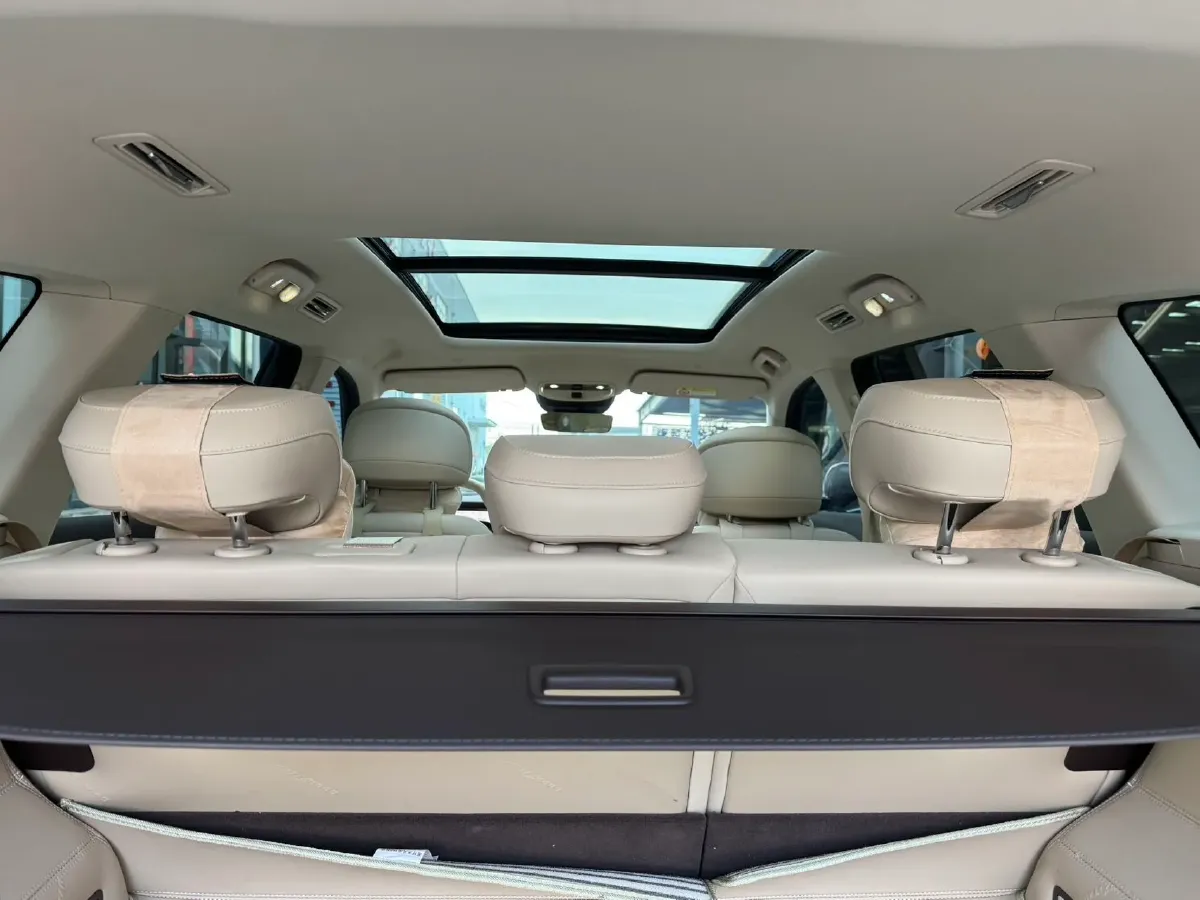 2024 AITO AITO M7 1.5T 152HP L4 REEV 42KWH,autocango,china used car exporter,china ev exporter,chinese used car exporter,chinese used ev exporter