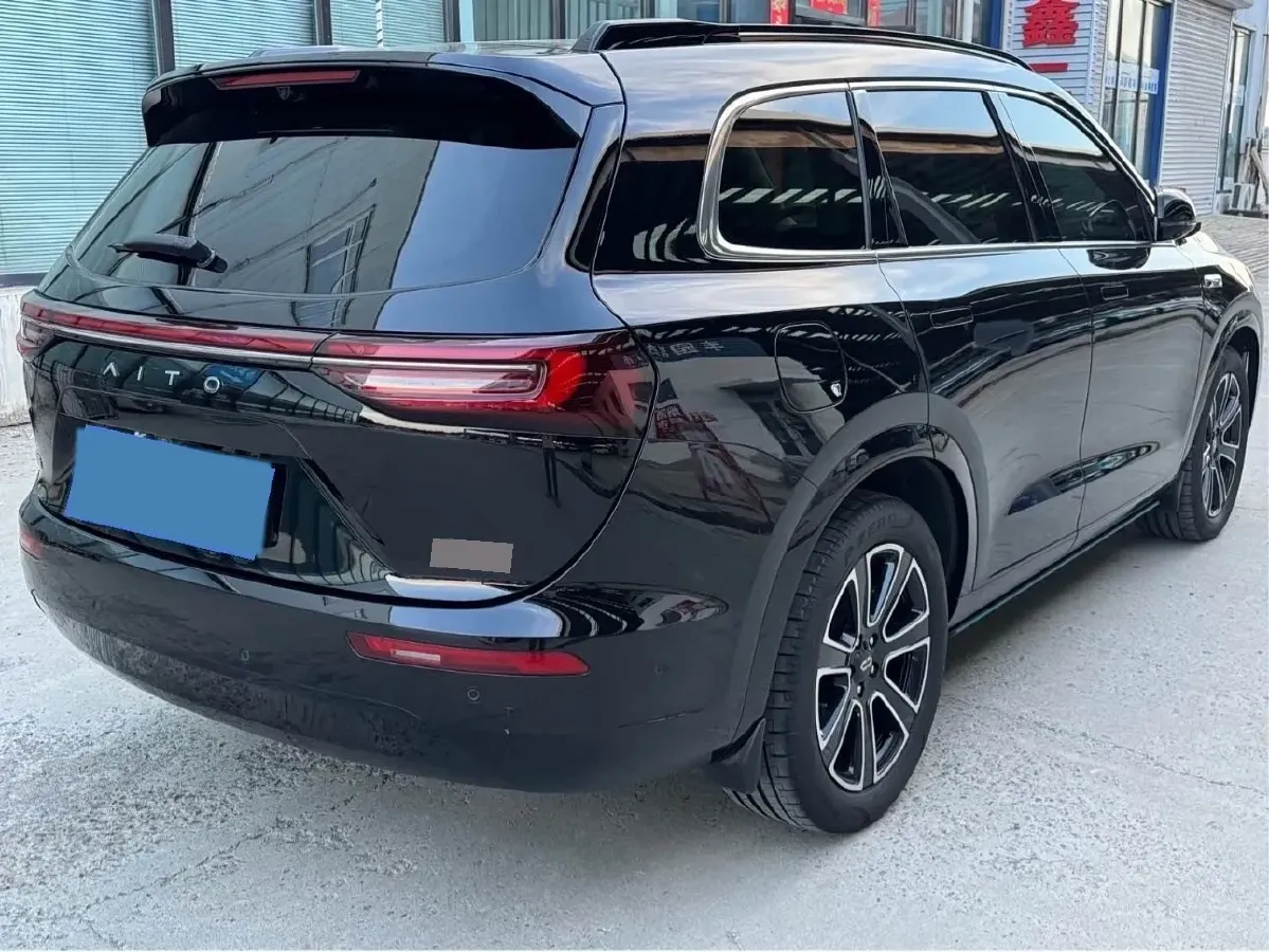 2024 AITO AITO M7 1.5T 152HP L4 REEV 42KWH,autocango,china used car exporter,china ev exporter,chinese used car exporter,chinese used ev exporter