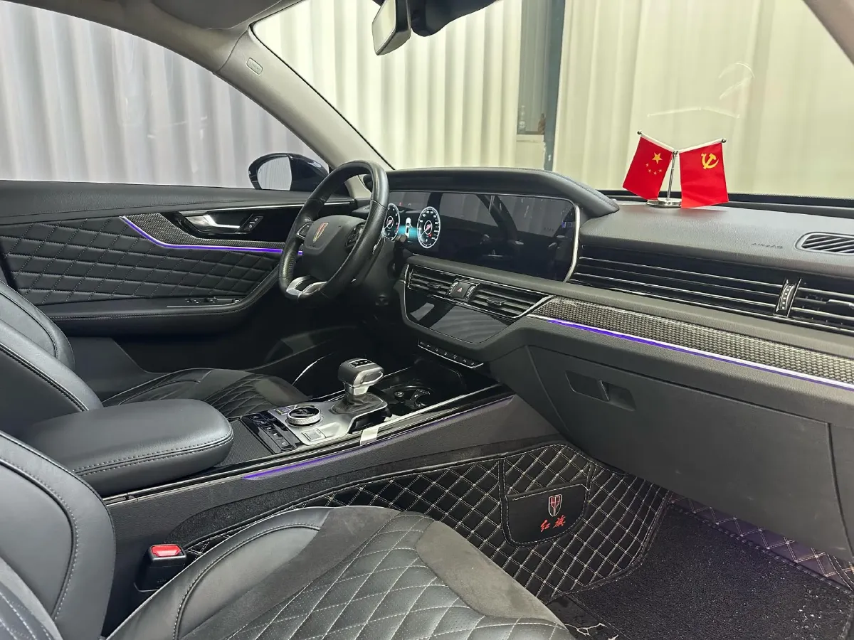 2019 HongQi HS5 2.0T 224HP L4 6AT,autocango,china used car exporter,china ev exporter,chinese used car exporter,chinese used ev exporter