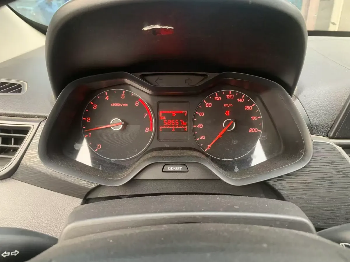2017 BaoJun 310W 1.2L 82HP L4 6MT,autocango,china used car exporter,china ev exporter,chinese used car exporter,chinese used ev exporter