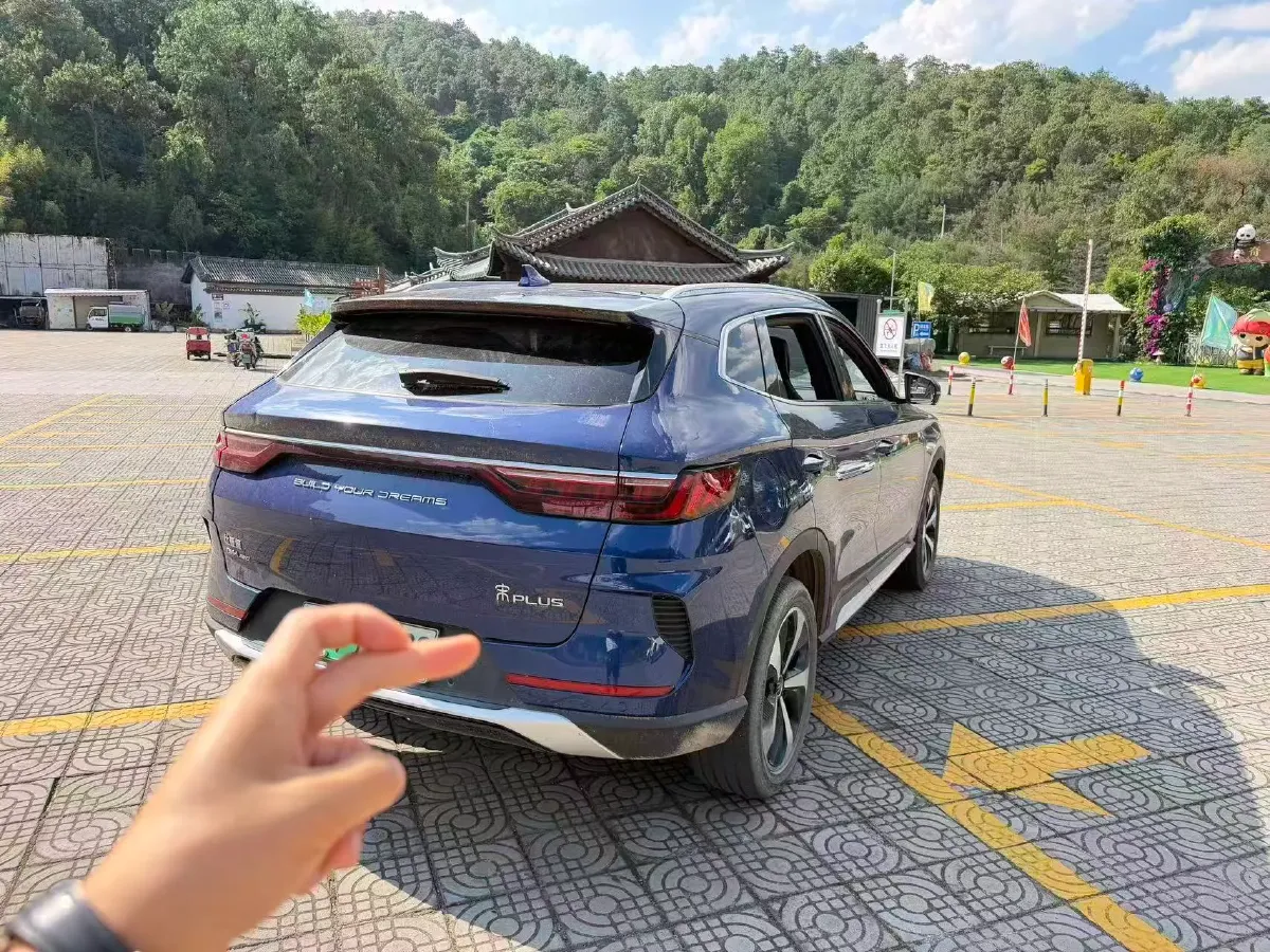 2022 Ford Mondeo 2.0T 238HP L4 8AT,autocango,china used car exporter,china ev exporter,chinese used car exporter,chinese used ev exporter
