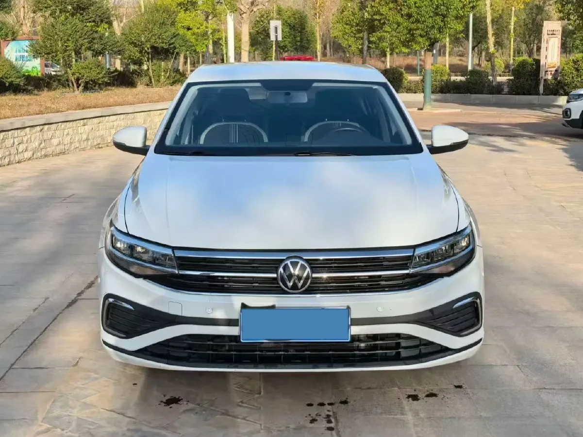 2023 Volkswagen Bora 1.2T 116HP L4 7DCT,autocango,china used car exporter,china ev exporter,chinese used car exporter,chinese used ev exporter