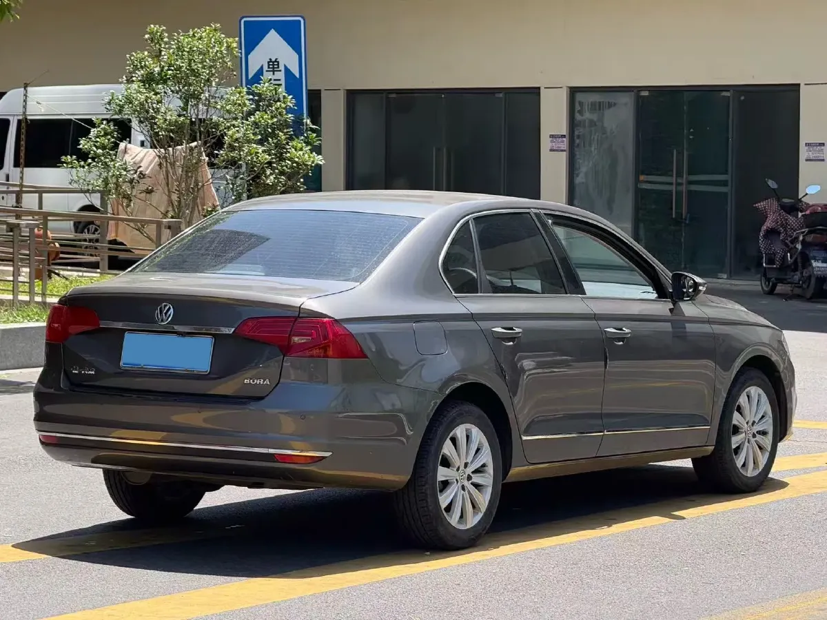 2018 Volkswagen Bora 1.5L 110HP L4 6AT,autocango,china used car exporter,china ev exporter,chinese used car exporter,chinese used ev exporter