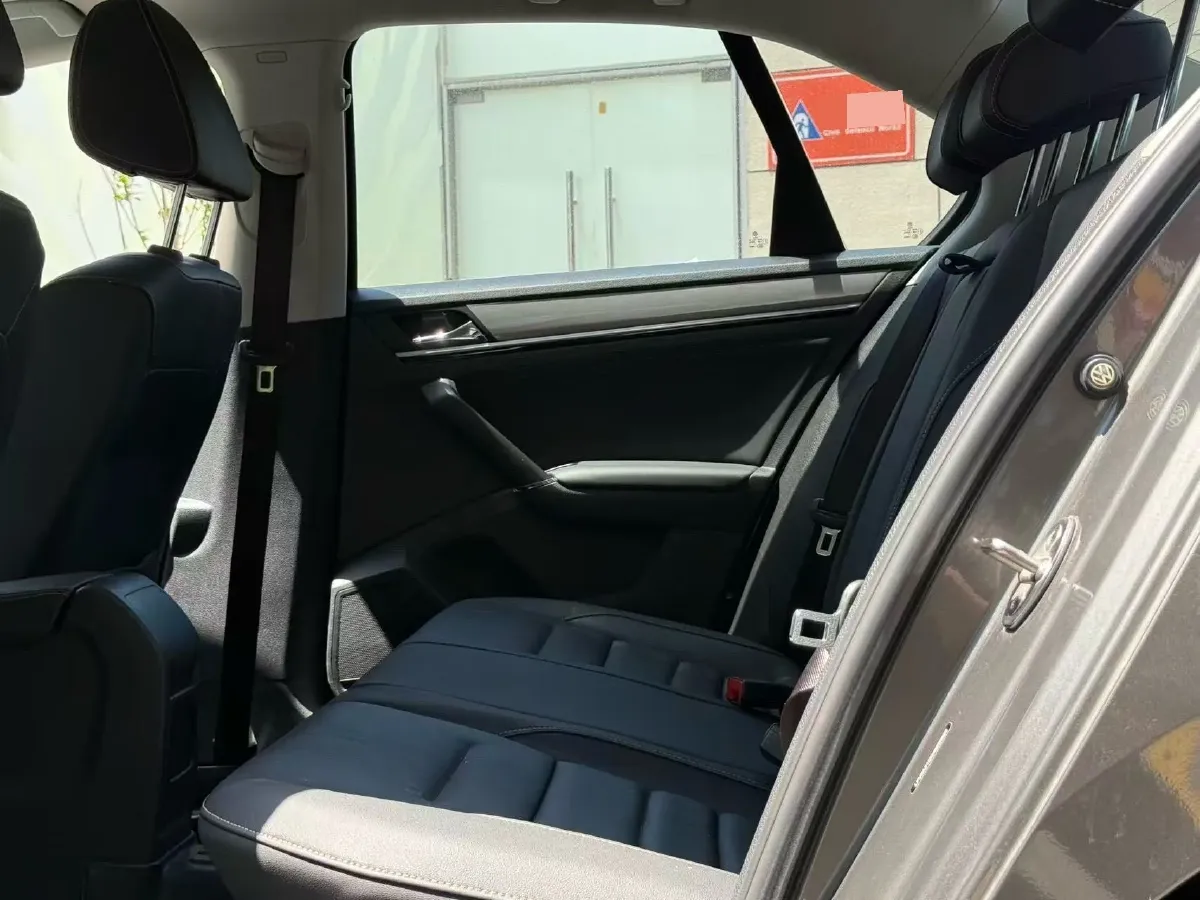 2018 Volkswagen Bora 1.5L 110HP L4 6AT,autocango,china used car exporter,china ev exporter,chinese used car exporter,chinese used ev exporter