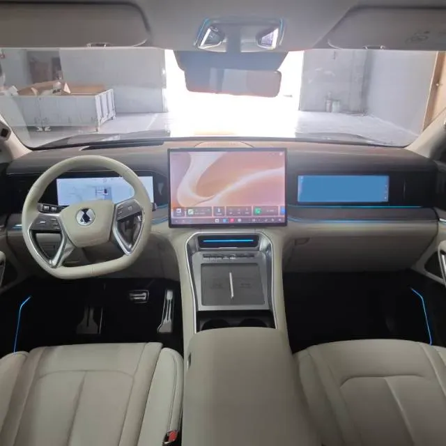 2026 Denza DenzaN9 2.0T 207HP L4 E-CVT PHEV,autocango,china used car exporter,china ev exporter,chinese used car exporter,chinese used ev exporter