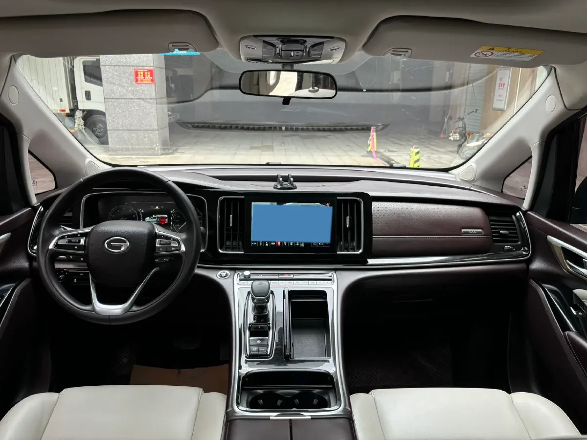 2023 GAC Trumpchi M8 2.0T 252HP L4 8AT,autocango,china used car exporter,china ev exporter,chinese used car exporter,chinese used ev exporter