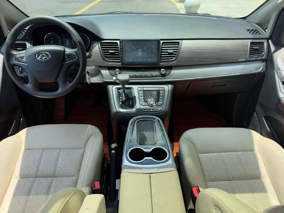 2018 MAXUS G10 2.0T 224HP L4 6AT,autocango,china used car exporter,china ev exporter,chinese used car exporter,chinese used ev exporter