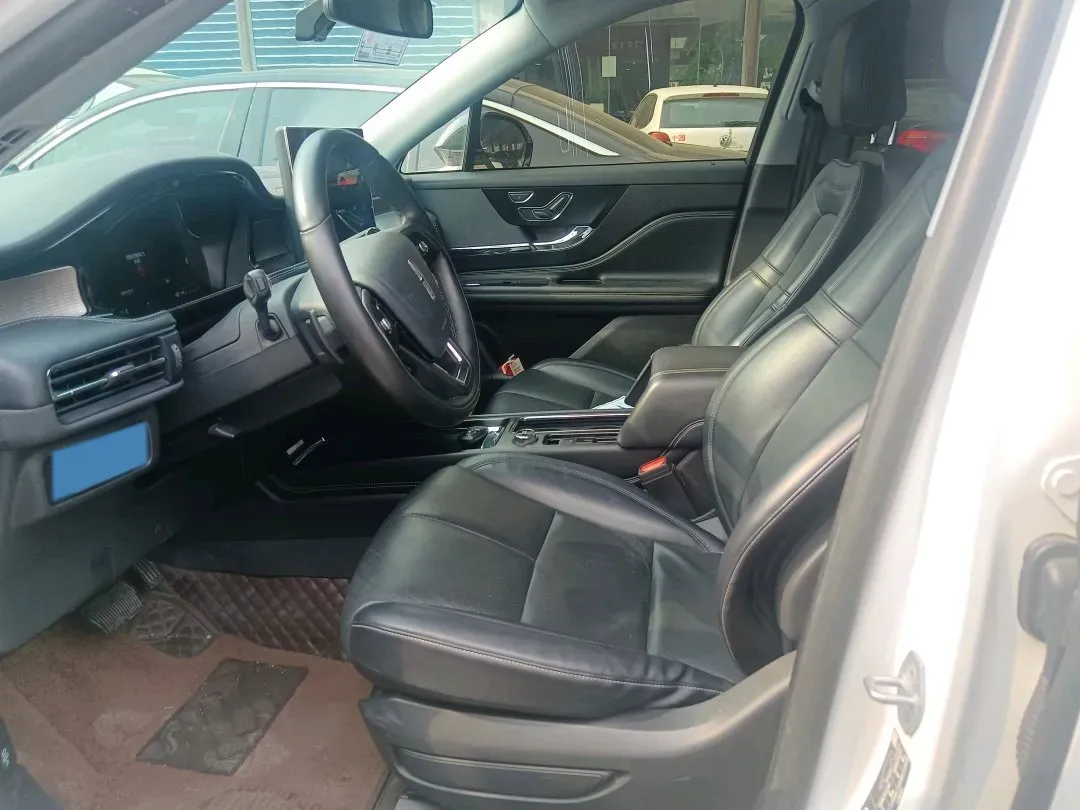 2021 Lincoln Corsair 2.0T 245HP L4 8AT,autocango,china used car exporter,china ev exporter,chinese used car exporter,chinese used ev exporter