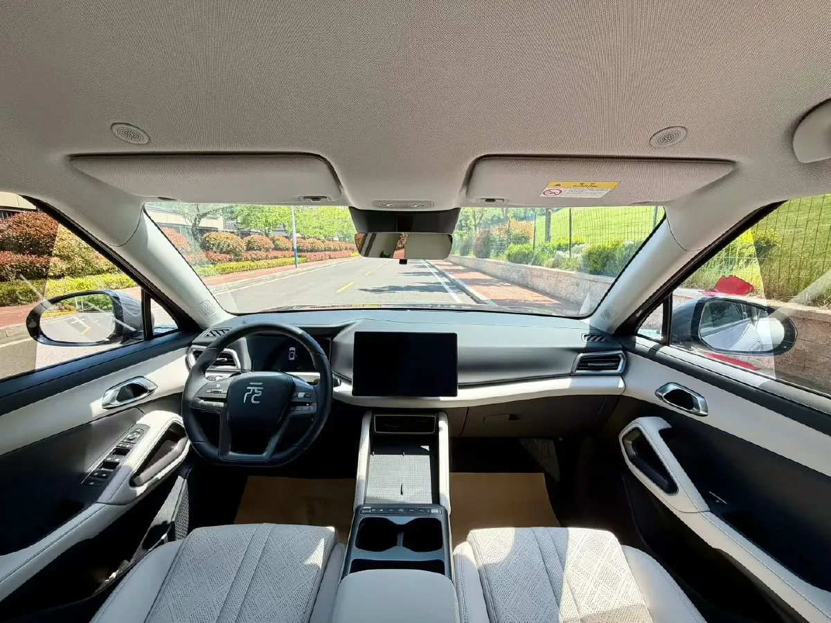 2025 BYD YuanUP BEV 45.12KWH,autocango,china used car exporter,china ev exporter,chinese used car exporter,chinese used ev exporter