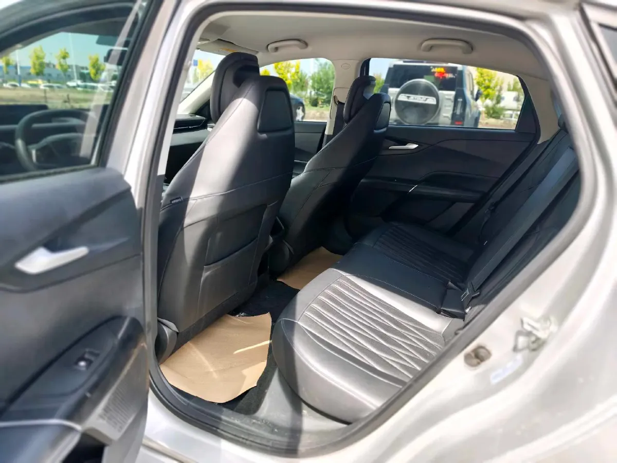 2024 ChangAn QiYuan A05 1.5L 110HP L4 E-CVT PHEV 9.07KWH,autocango,china used car exporter,china ev exporter,chinese used car exporter,chinese used ev exporter
